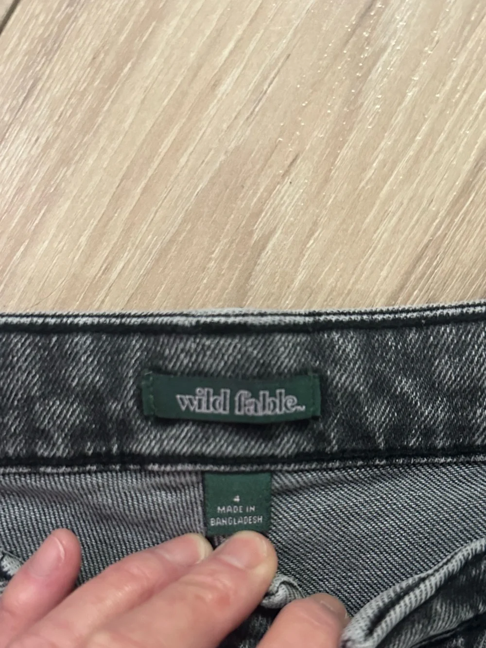 wild fable Women's Relaxed Black Washed Jeans